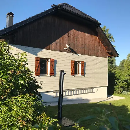 Haus Stadlau *