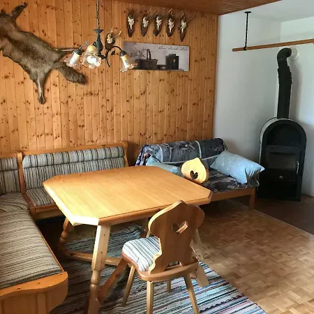 Haus Stadlau Apartament *