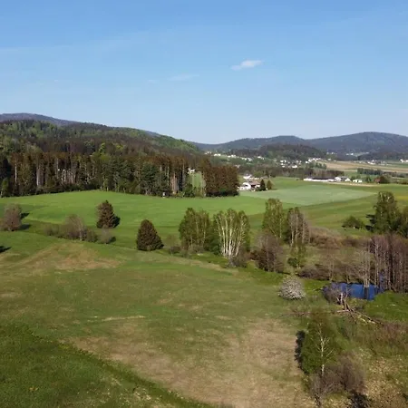 Haus Stadlau 公寓 *